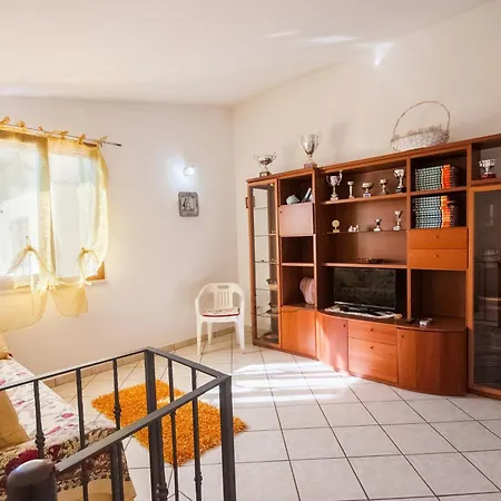Apartman Paolo A *